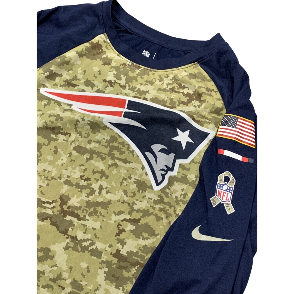 NFL Patriots On Field Apparel NIKE Dri-FIT  3/4 Sleeve Shirt‎ Men's Size Medium